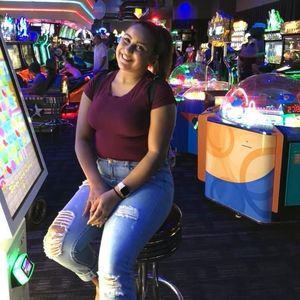 Meet your Posher, Ashley